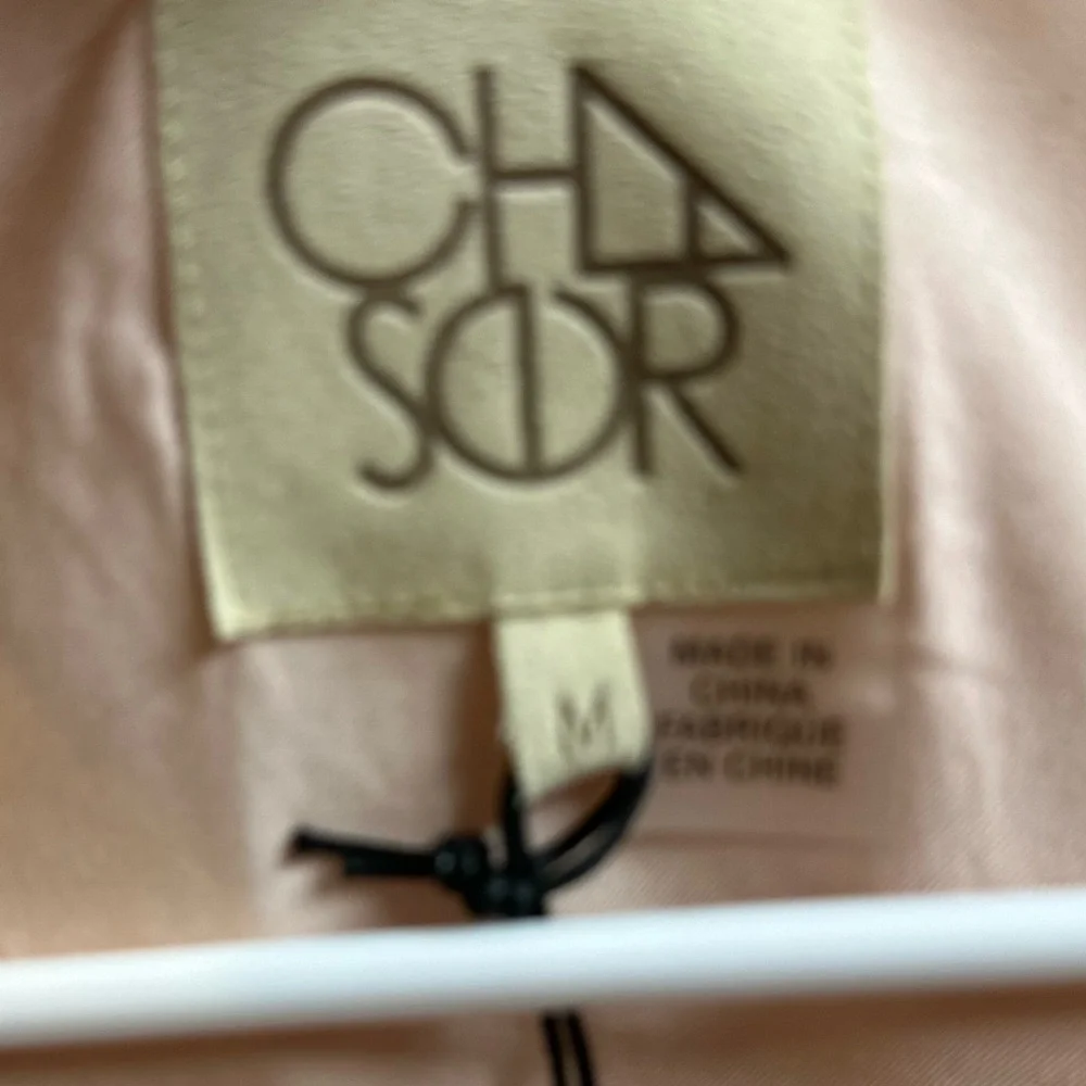 NWT Chaser Silky Fluttered Sleeve HiLo Shirttail Dress - Picture 3 of 6